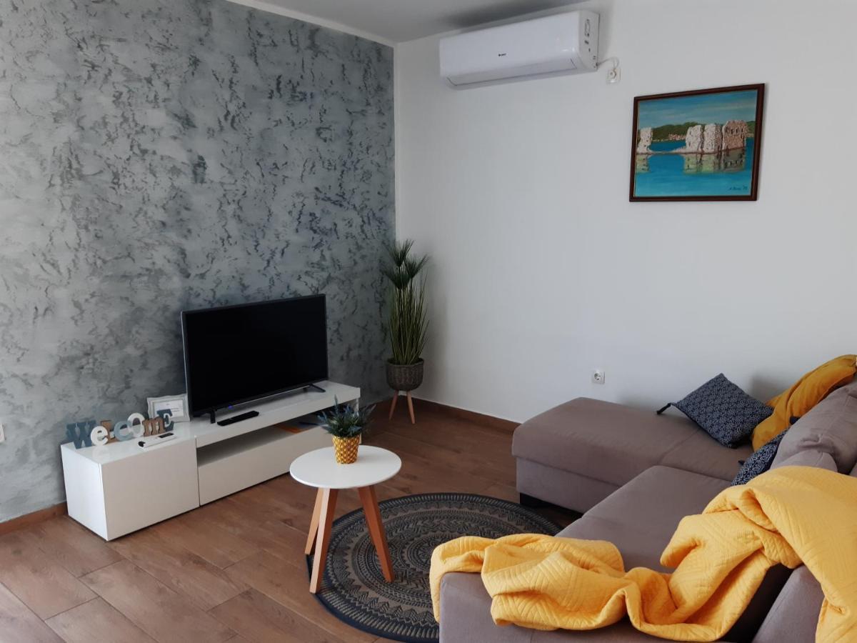 Apartmán Ana I Ljubo Sukošan Exteriér fotografie